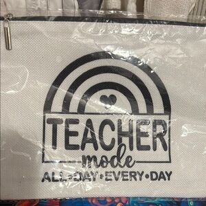 Teacher Mode White Pouch